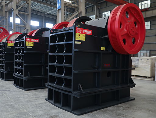 高產(chǎn)顎式破碎機(jī)