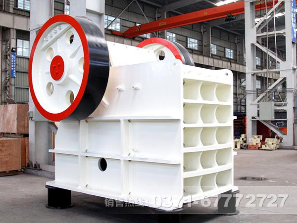 河南石頭粉碎機(jī)廠家多的好處？