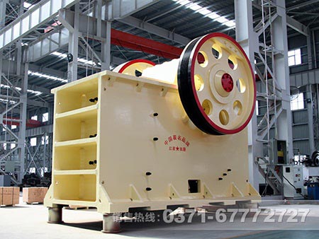 大塊鵝卵石打成石子選用哪種礦山破碎設備合適？