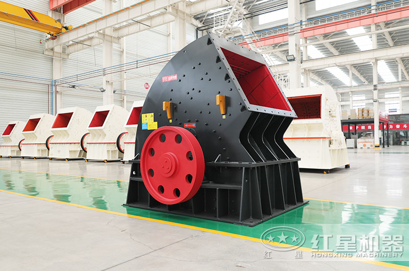 錘式破碎機(jī)圖片 錘式破碎機(jī)圖片