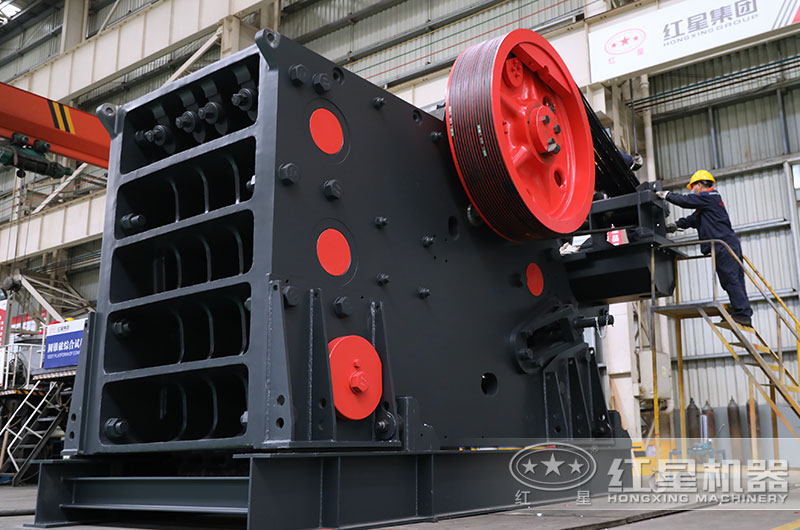 鄂破碎機900x1200時產(chǎn)多少噸？多少錢？