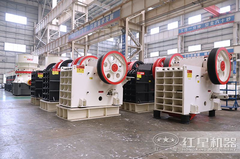 鄂式破碎機(jī)圖片 鄂式破碎機(jī)圖片