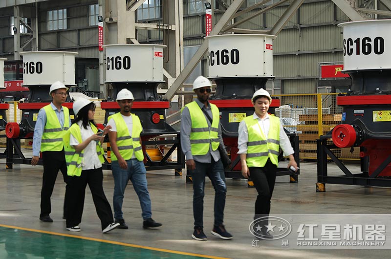 客戶來廠考察設(shè)備 客戶來廠考察設(shè)備