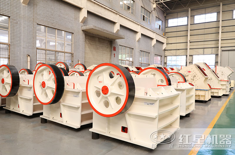 日產(chǎn)量200噸碎石機(jī)多少錢(qián)一臺(tái)？