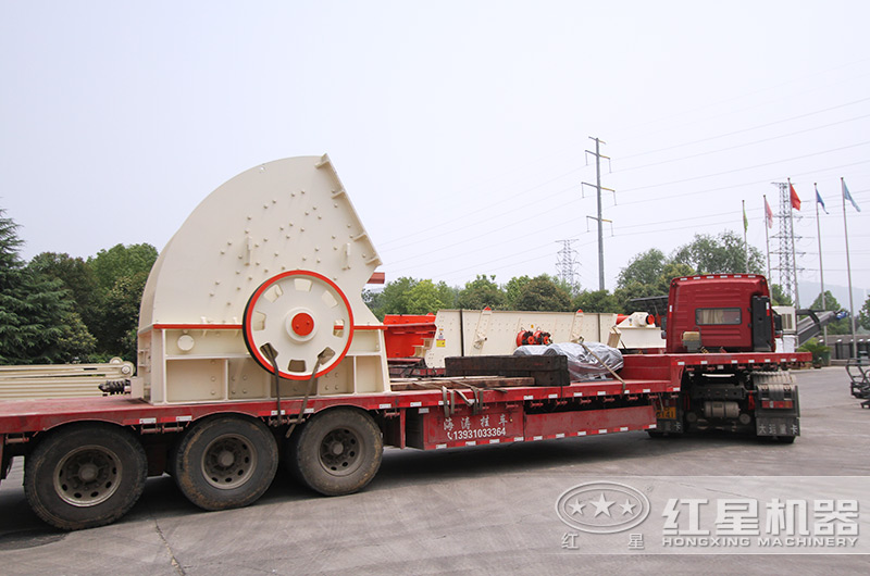 設(shè)備裝車發(fā)貨現(xiàn)場 設(shè)備裝車發(fā)貨現(xiàn)場