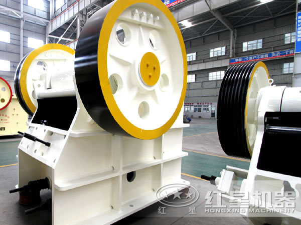 鄂式破碎機cad系統(tǒng)的簡單介紹