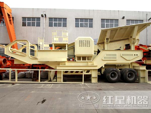 河南移動反擊式破碎站貴不？多少錢一臺？