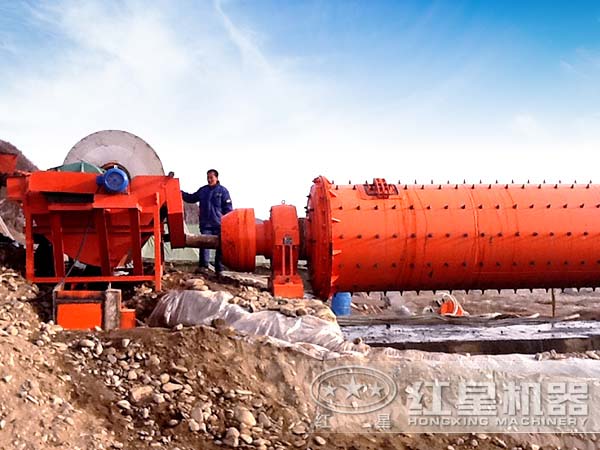 錳礦專用磁選機(jī)客戶現(xiàn)場