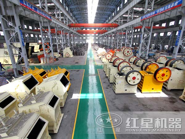 面對(duì)同行激烈競爭，破碎機(jī)廠家該如何自處？