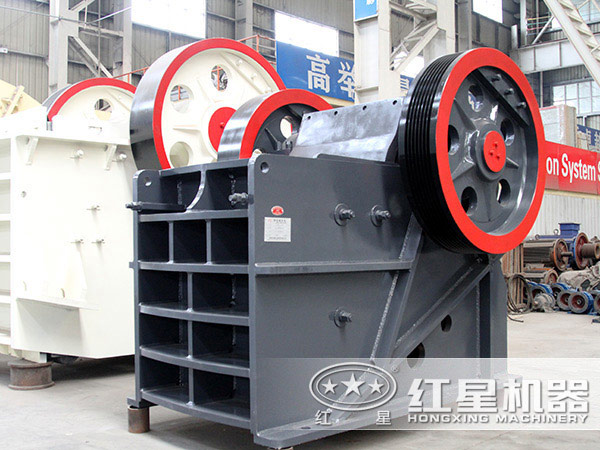 國內(nèi)鄂式碎石機哪個牌子好？大概標價是多少錢？