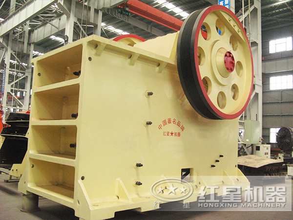 一天800噸左右鵝卵石加工選用750x1060顎式破碎機合適不？