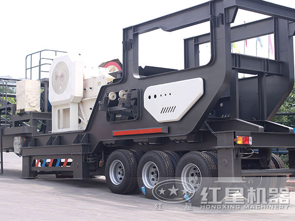 自行式石子破碎機，車載移動就是方便