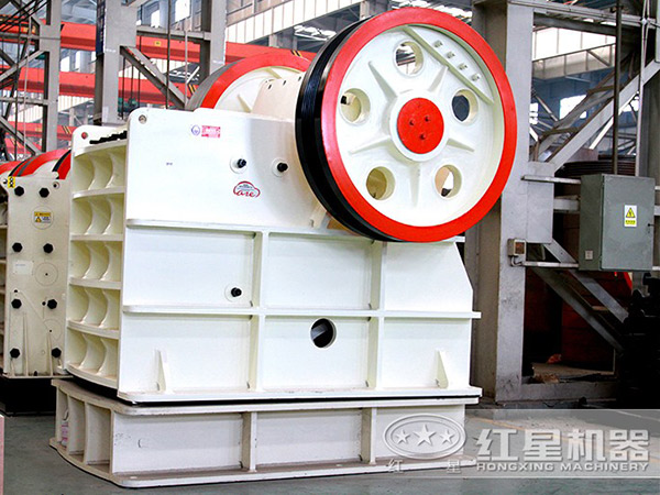 日產(chǎn)8000噸的石料破石機(jī)多少錢？