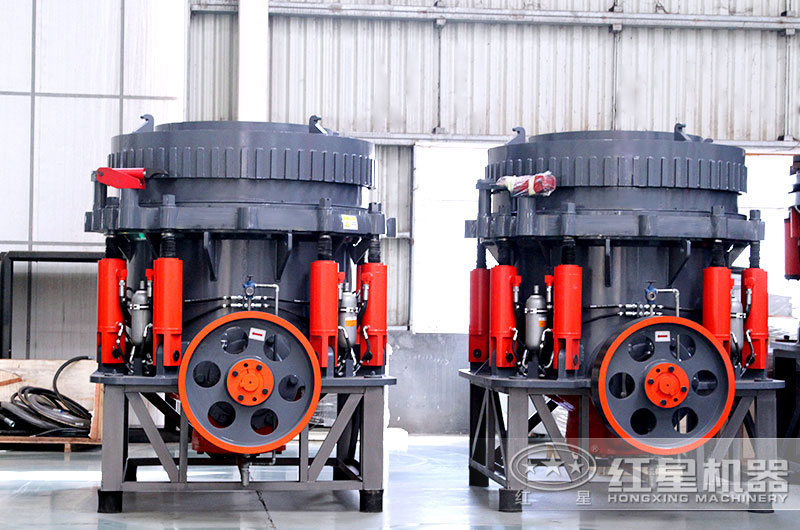 含鐵的石頭用什么破碎機(jī)粉碎比較好？