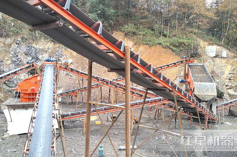 開沙場一年能掙多少錢，這取決您選什么樣的砂石設(shè)備