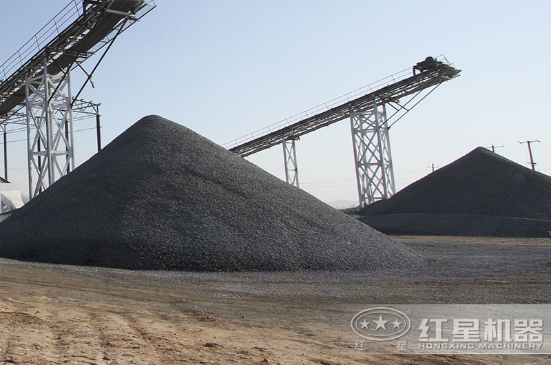 環(huán)保對生產(chǎn)機制砂的設(shè)備有什么要求，有沒有無塵生產(chǎn)現(xiàn)場