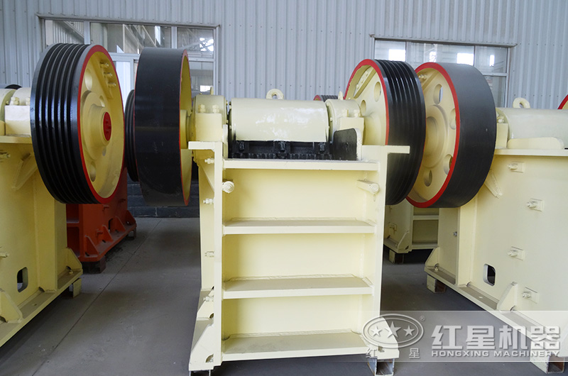 pex250×750細(xì)鄂式破碎機(jī)可以處理干的煤瀝青嗎？