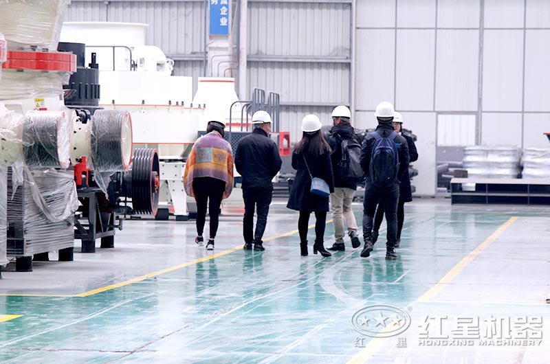 絡(luò)繹不絕的用戶來廠考察選購(gòu)