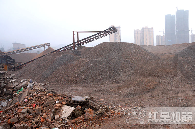 建筑垃圾變廢為磚設備多少錢，建筑垃圾做的磚多少錢一塊？