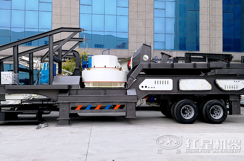 小型流動(dòng)磨砂機(jī)多少錢一臺(tái)？要時(shí)產(chǎn)40噸左右的就好