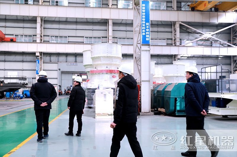 反擊破與圓錐破有什么區(qū)別，制砂用反擊破好還是圓錐破好？