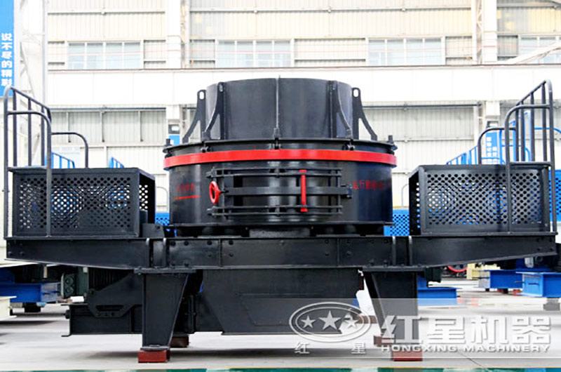 高產(chǎn)立軸石粉制砂設備生產(chǎn)現(xiàn)場