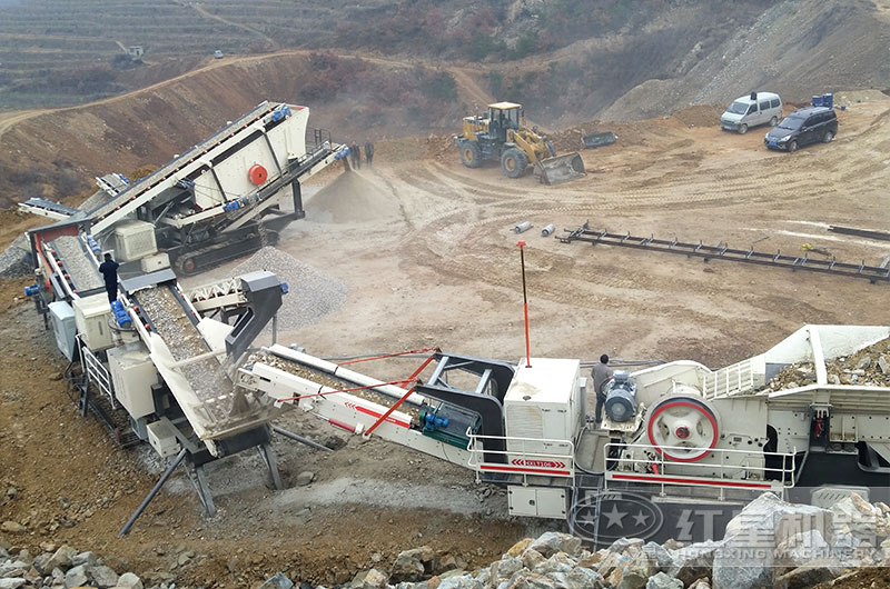 浙江用戶的移動破碎生產線現(xiàn)場