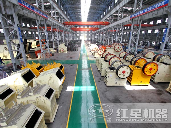 哪款破碎機(jī)更適合石料破碎生產(chǎn)線的細(xì)碎加工？